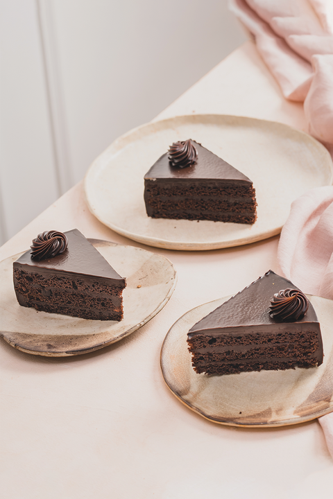 Gourmet Chocolate Truffle Slice (1 piece)