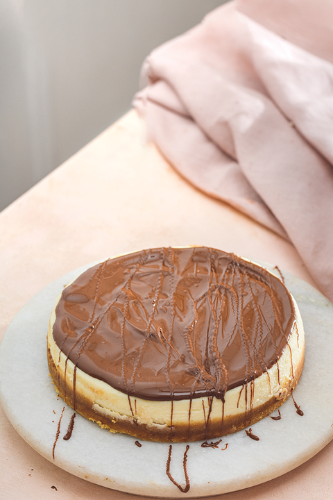 Nutella Baked Cheesecake