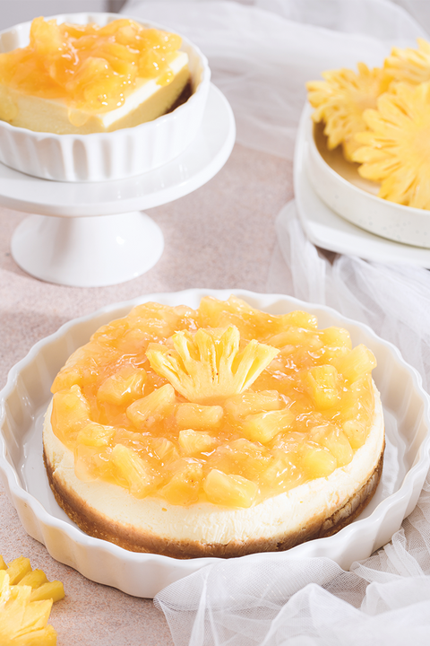 Pineapple Baked Cheesecake
